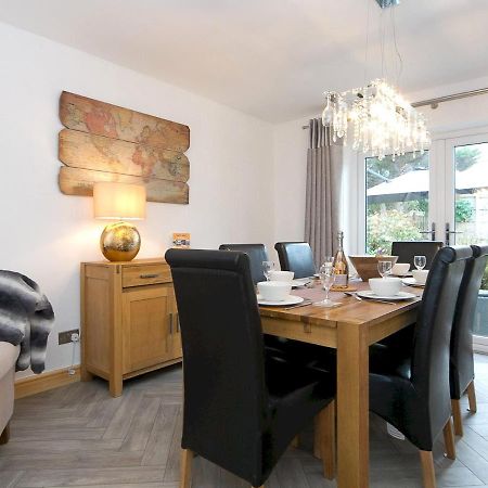 Pass The Keys Modern Coastal Home In Bull Bay Amlwch Extérieur photo