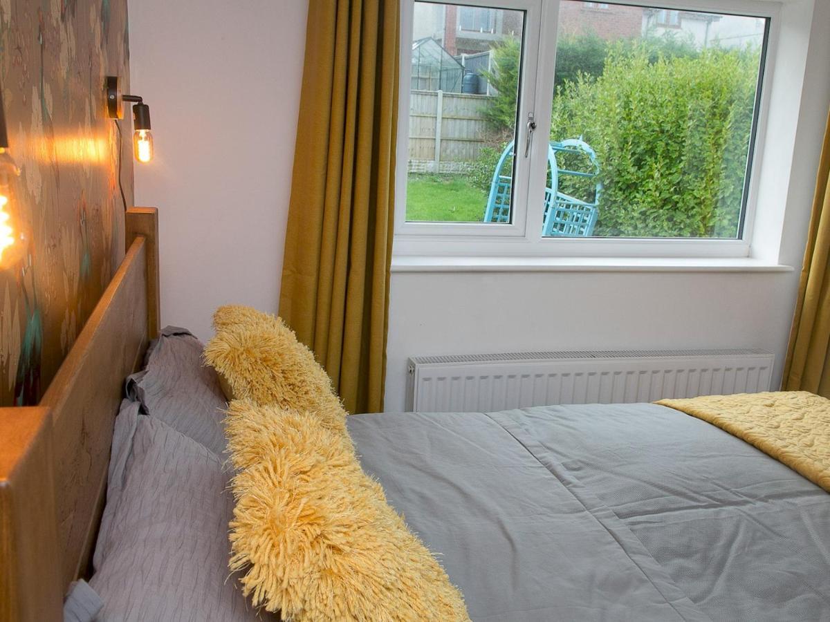 Pass The Keys Modern Coastal Home In Bull Bay Amlwch Extérieur photo