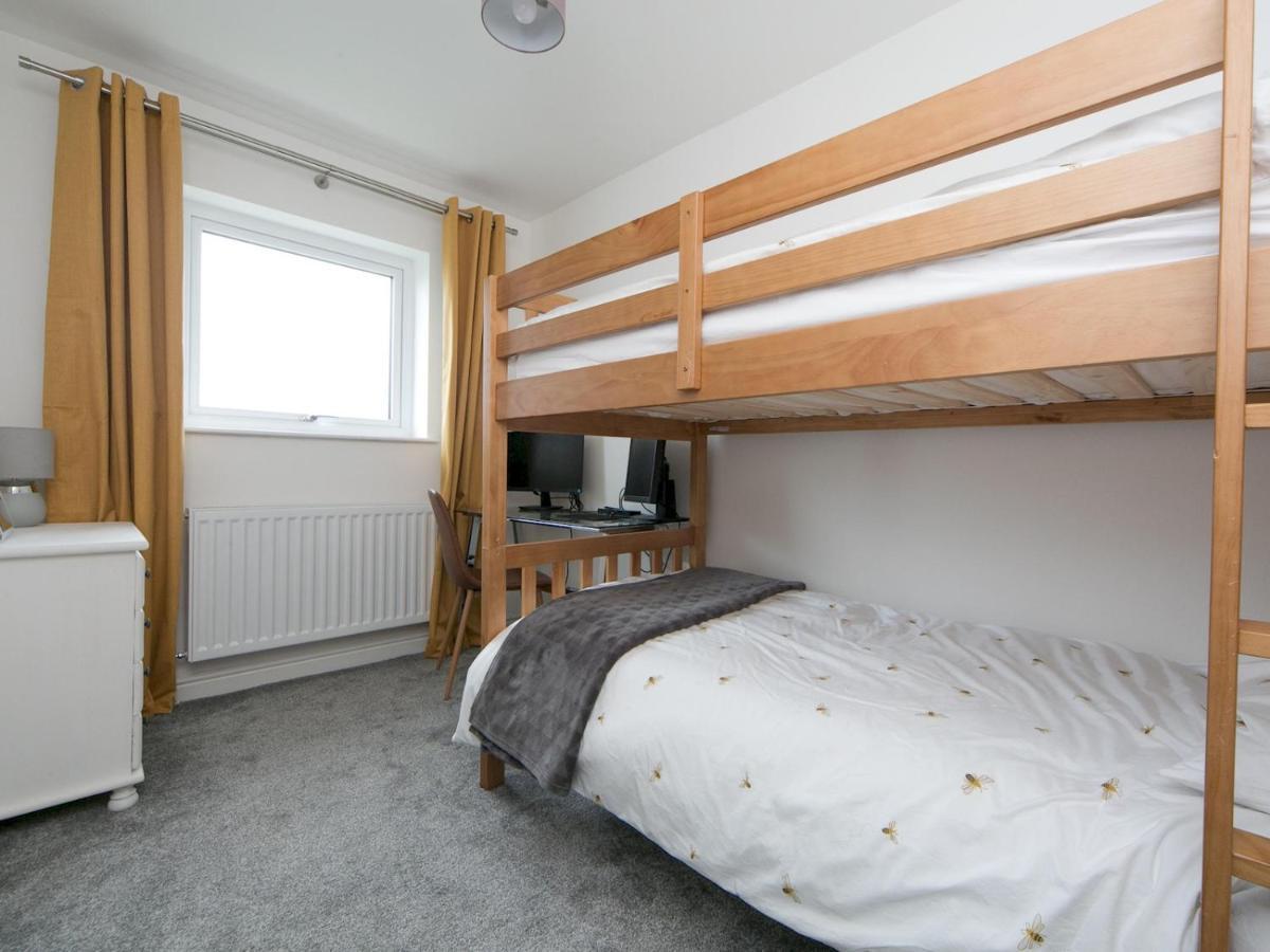Pass The Keys Modern Coastal Home In Bull Bay Amlwch Extérieur photo
